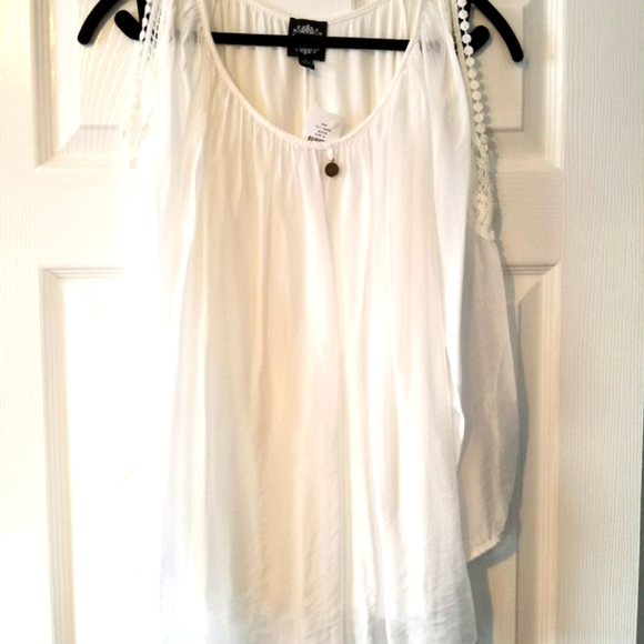 NWT! Le Marais Paris Top! - Picture 3 of 9